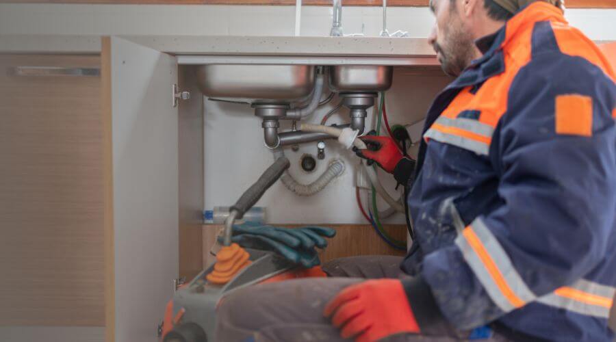 Professional tankless water heater installation services in Wyoming, MI